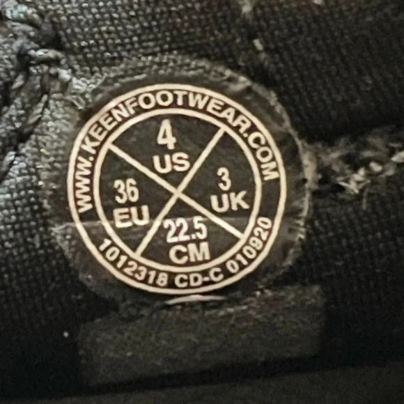 Youth Keen Sandals - Picture 8 of 9